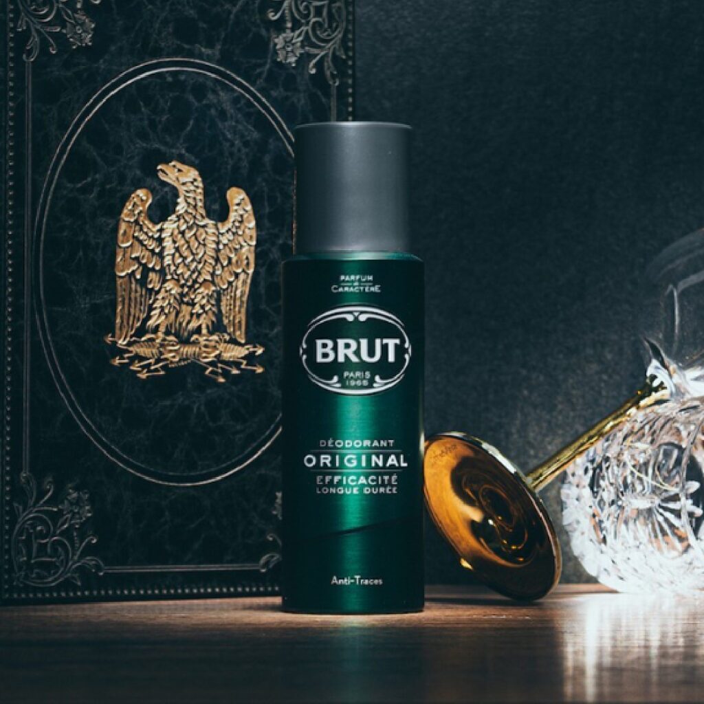 Brut Classic Deodorant Spray Long-Lasting Fragrance for Men